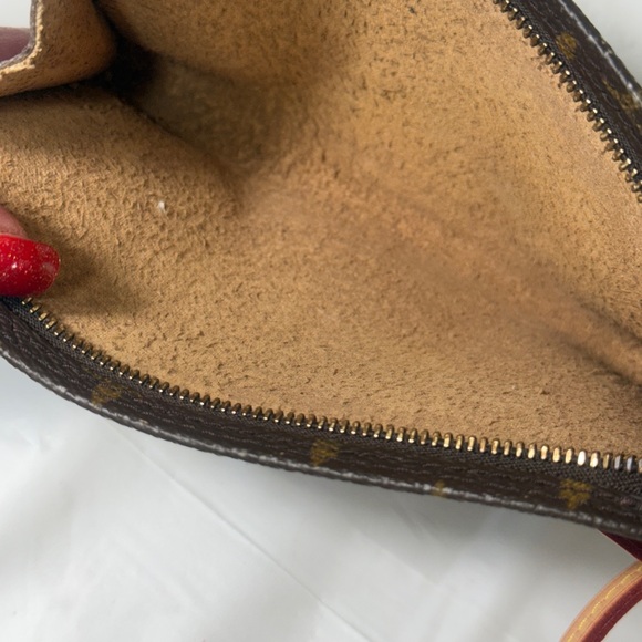 Louis Vuitton LV Bucket  Pouch brown Monogram crossbody - Picture 17 of 17